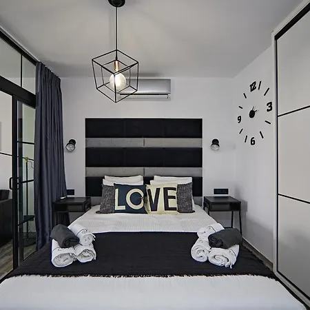 Panda House * Playa del Inglés