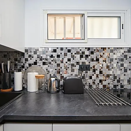Apartment Panda House