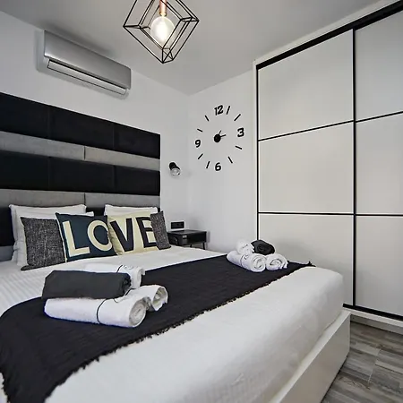 Panda House * Playa del Inglés