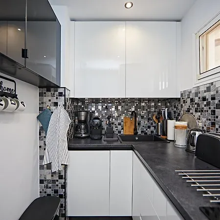 Apartment Panda House